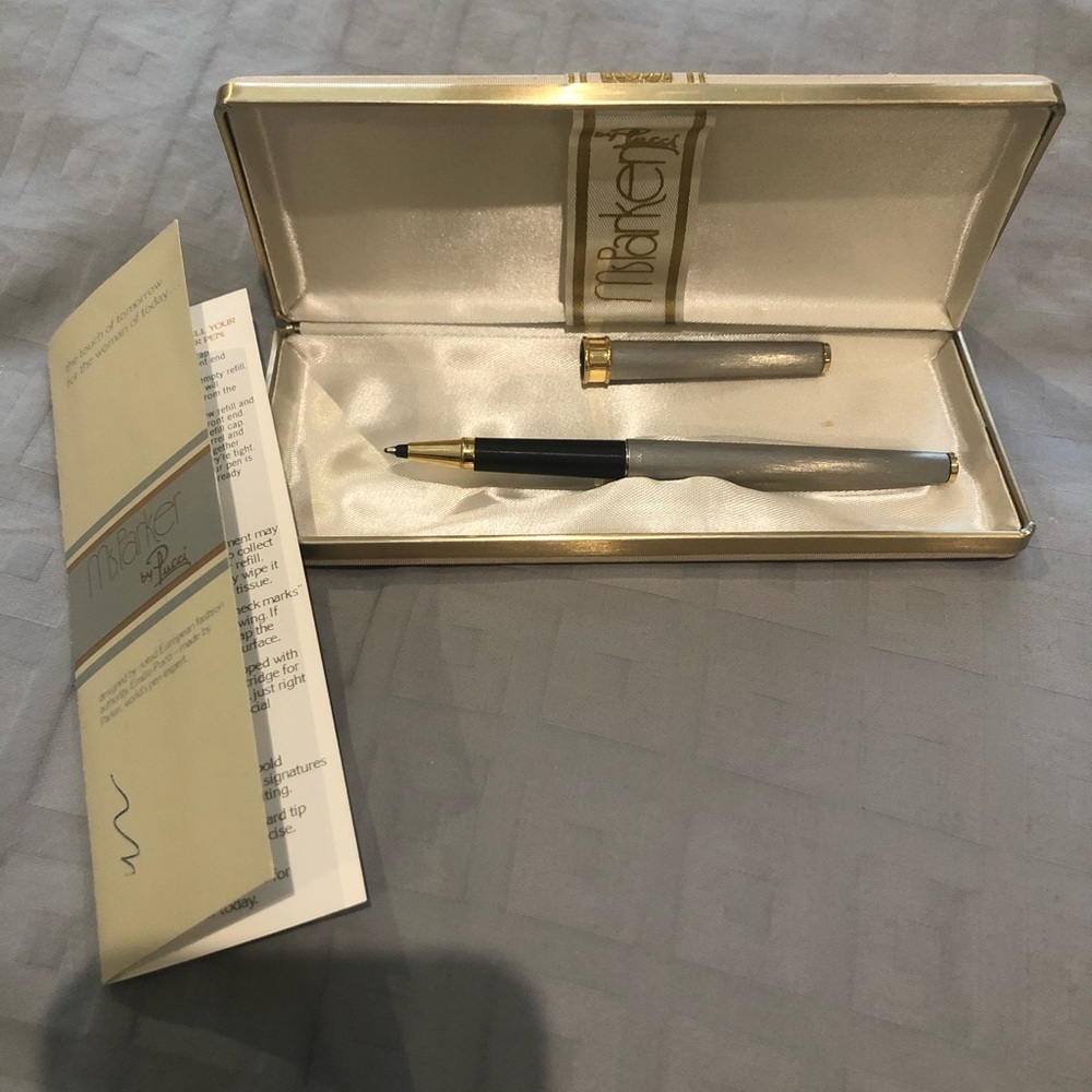 Ms Parker by Pucci vintage 1970’s pen